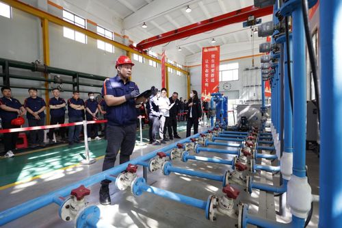 致敬勞動者，技能練兵迎五一——新興能源技術(shù)研發(fā)領(lǐng)域的巧匠大比武